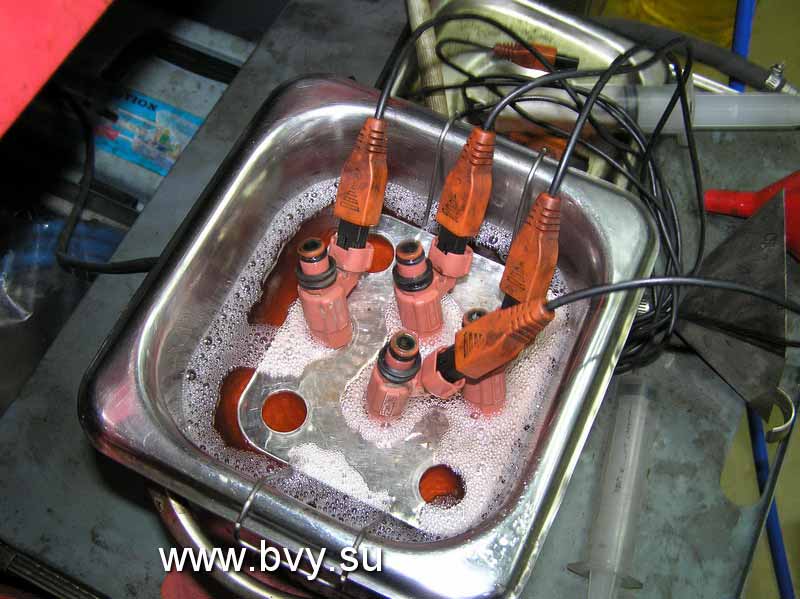Очистка инжекторов в ультразвуке Mazda Bongo