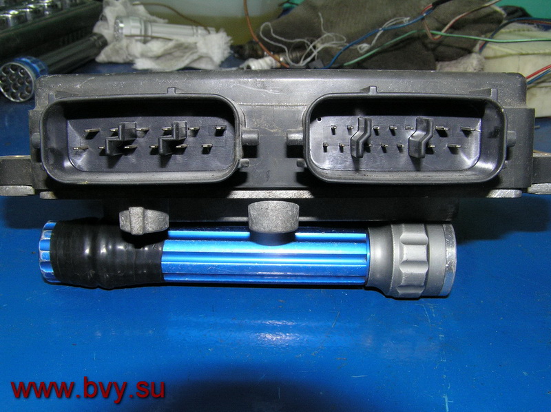 усилитель инжектора двигатель VQ25DD_1